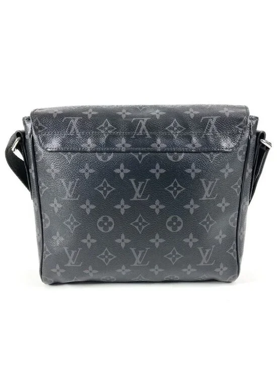 Louis Vuitton Shoulder Bag District PM NM Monogram Eclipse Canvas Black - Picture 2 of 9